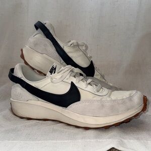WOMEN'S NIKE WAFFLE DEBUT SNEAKERS SZ 12
